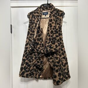 Women’s leopard vest